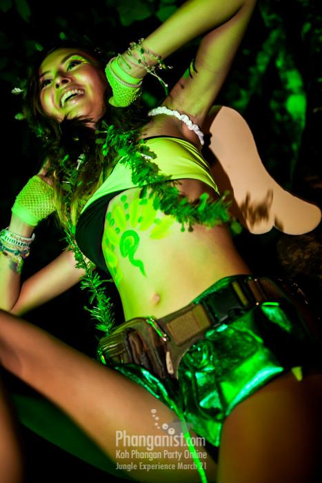 jungle-experience-party-koh-phangan-21-march-13.